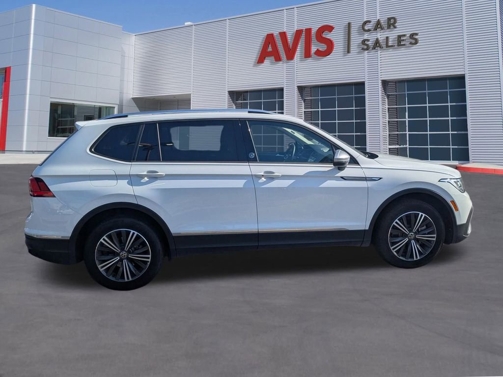 Used 2024 Volkswagen Tiguan Wolfsburg Edition image 5