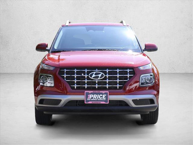 Used 2024 Hyundai Venue FWD video 2