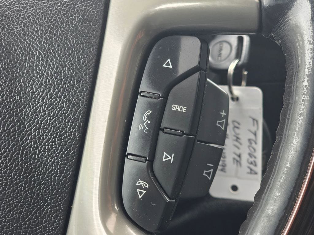 Used 2013 GMC Sierra 2500 Denali image 17