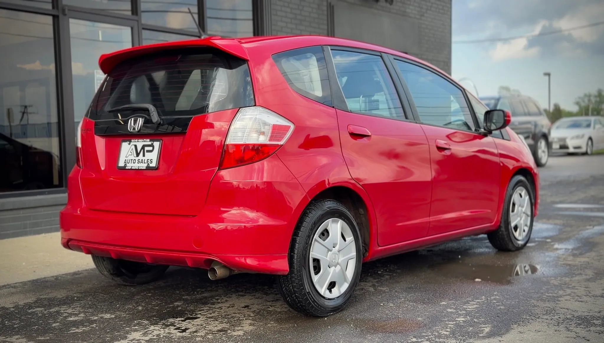 Used 2013 Honda Fit image 2