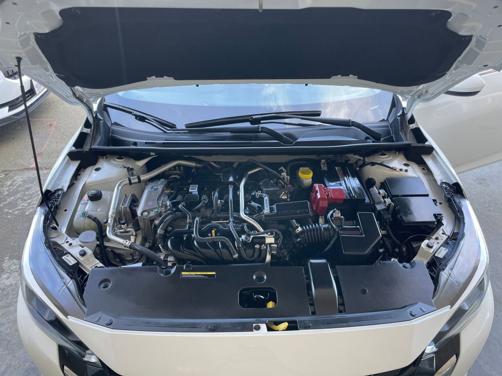 Used 2025 Nissan Sentra SV image 32