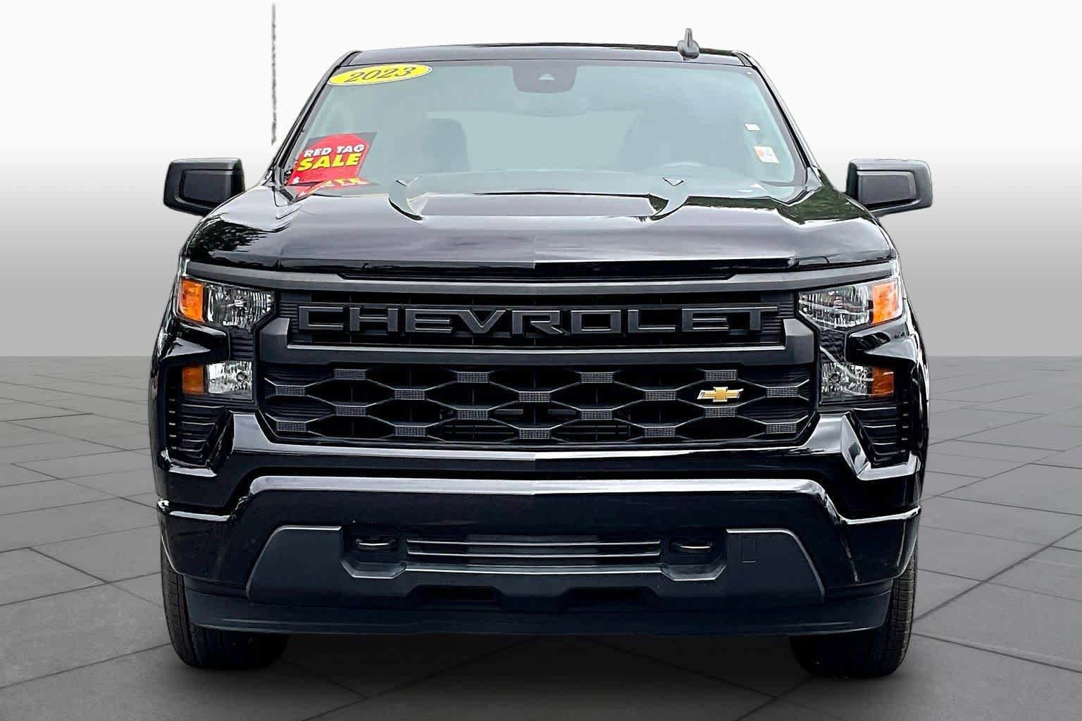 Certified 2023 Chevrolet Silverado 1500 Custom RWD image 4