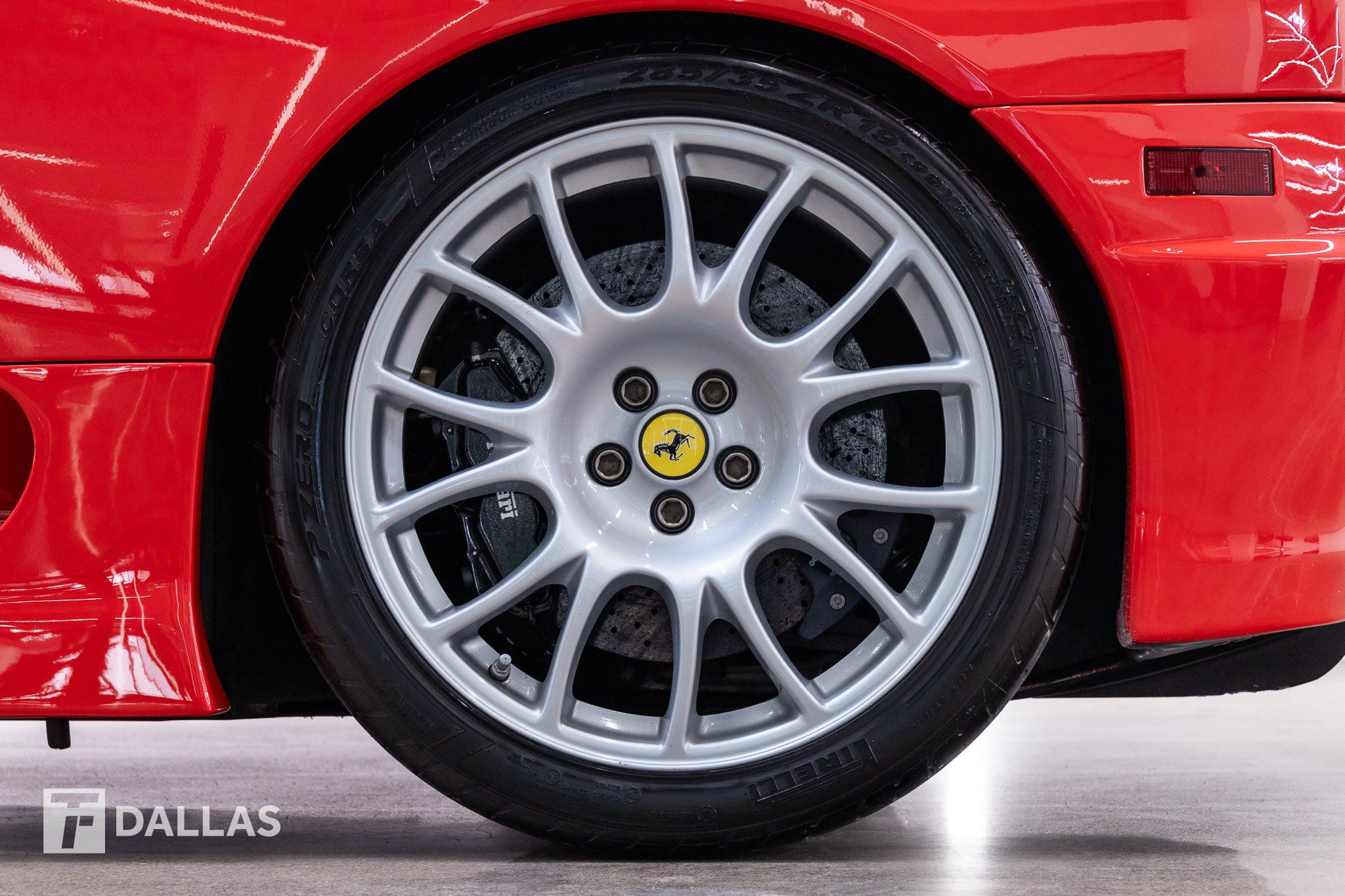 Used 2004 Ferrari 360 Challenge Stradale RWD image 9