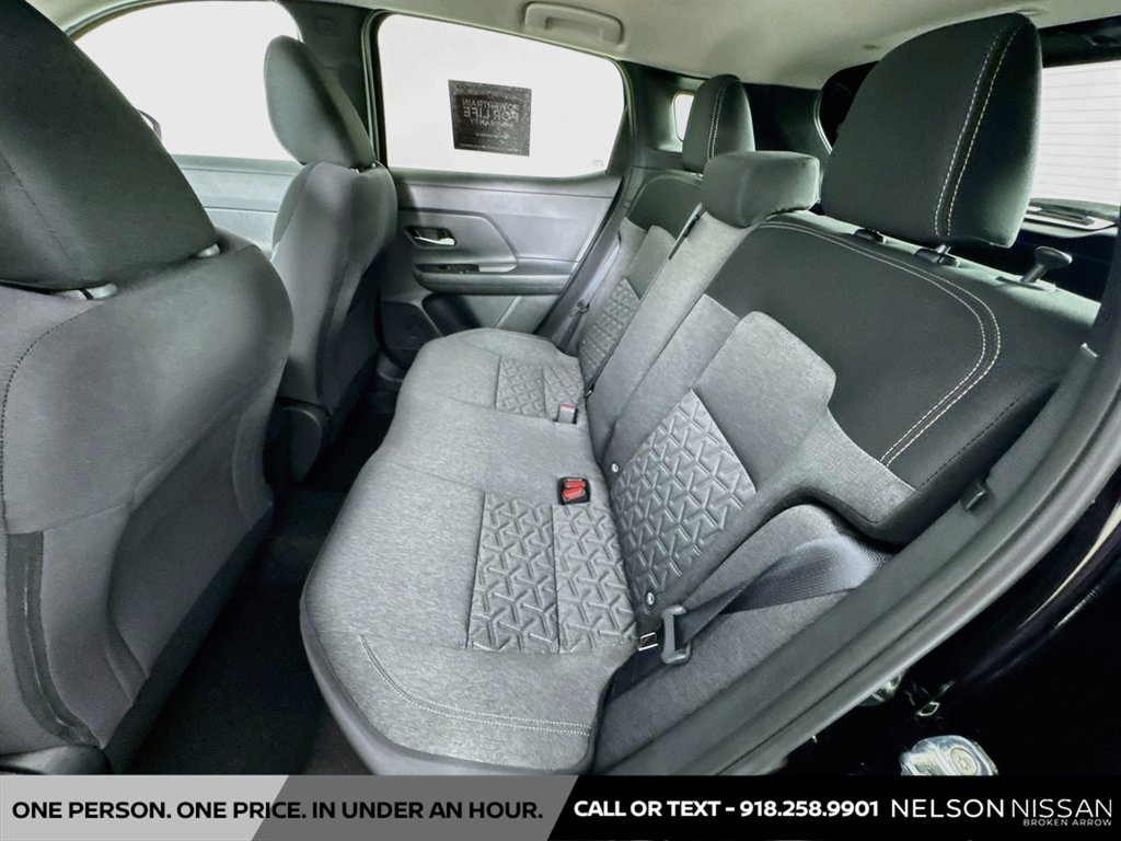 New 2027 Nissan Kicks SV w/ Cold Weather Package FWD image 23