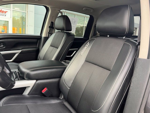 Used 2019 Nissan Titan PRO-4X AWD/4WD image 24