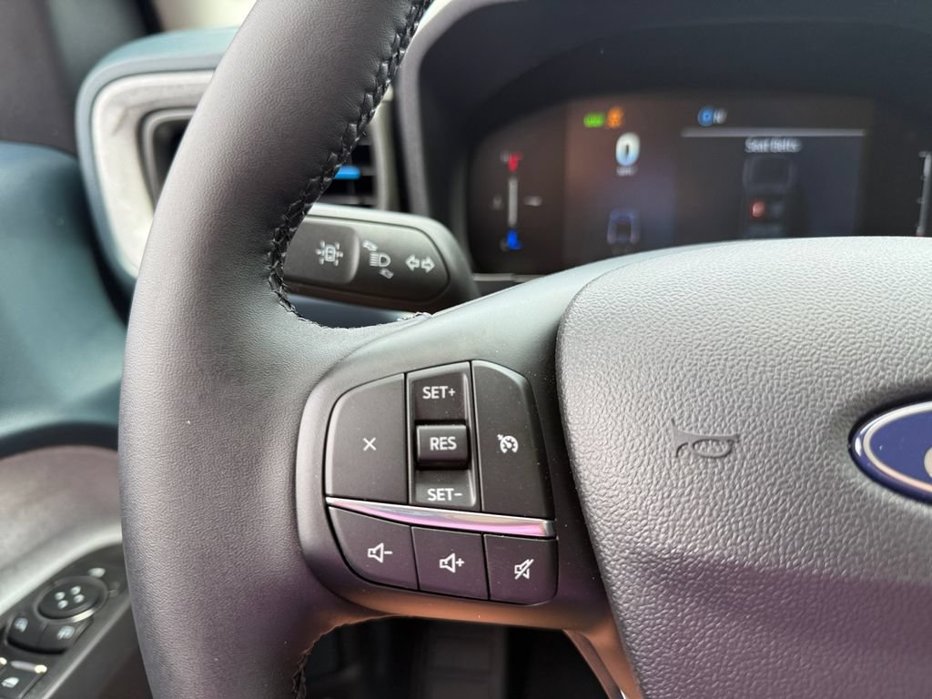 New 2026 Ford Maverick XLT w/ XLT Luxury Package FWD image 16