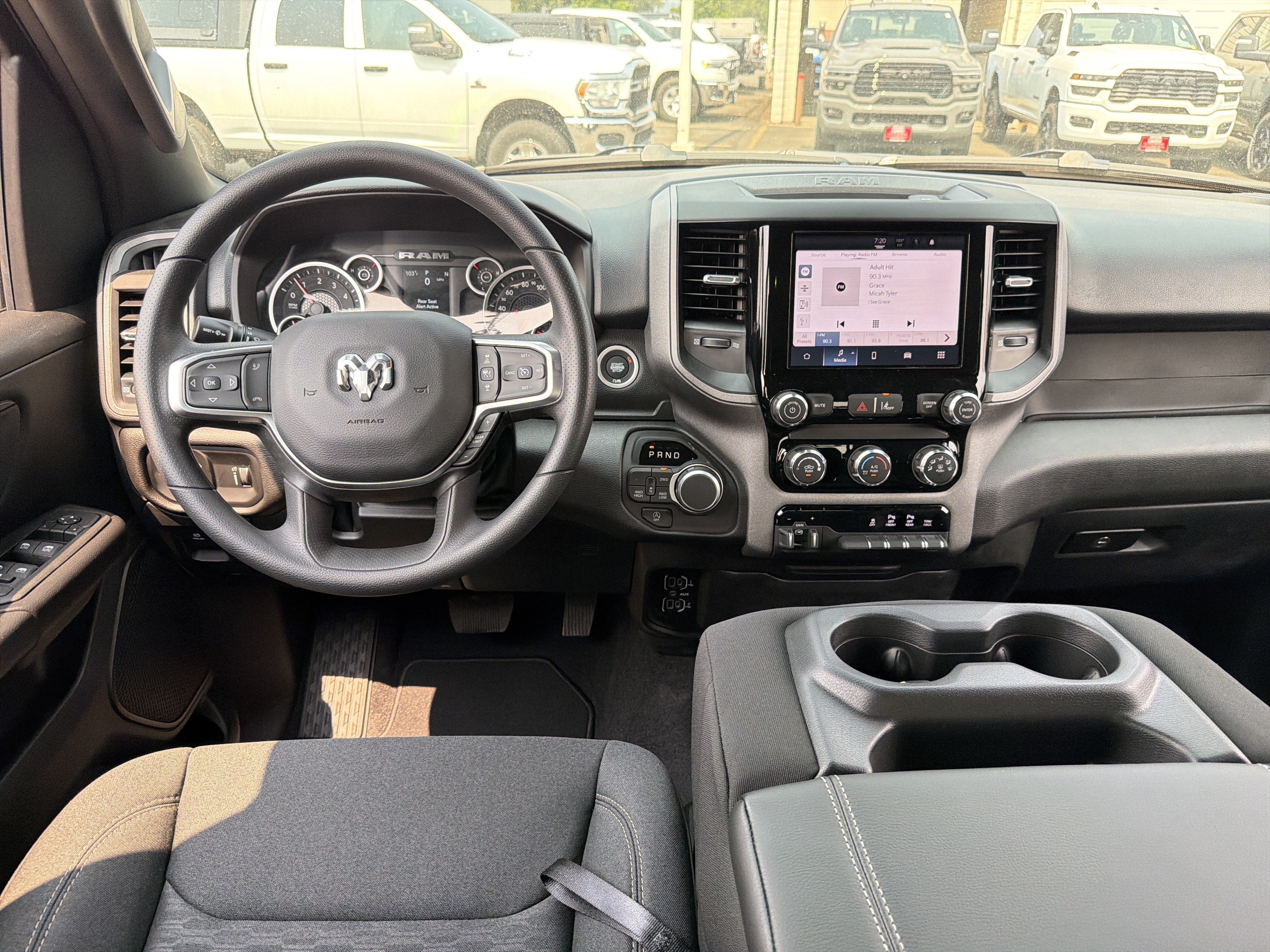New 2026 RAM 1500 Express AWD/4WD image 12