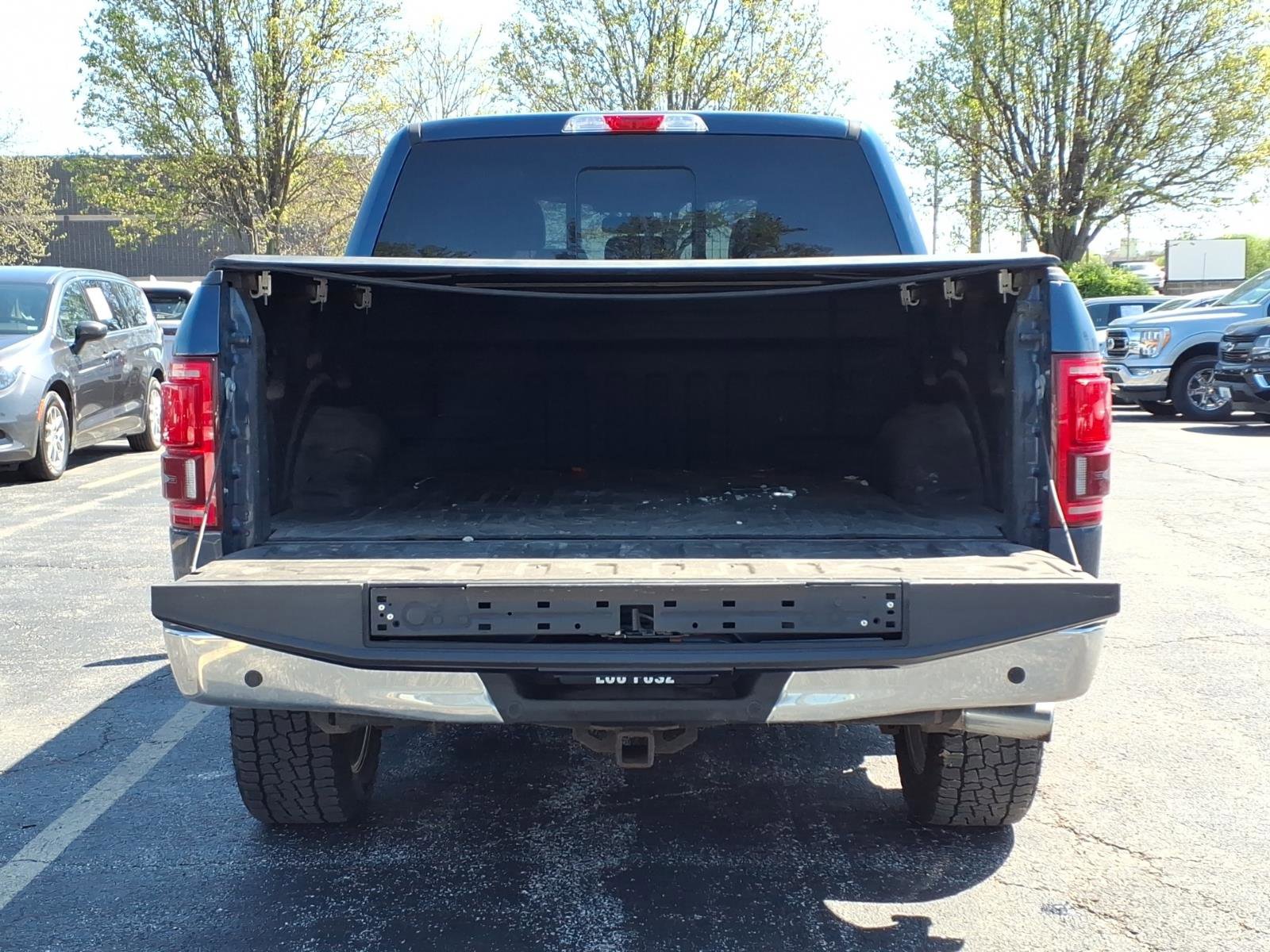 Used 2015 Ford F150 Lariat image 30