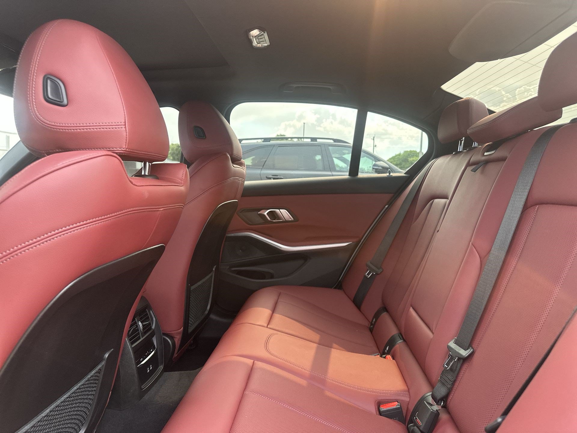 Used 2023 BMW 330e w/ M Sport Package RWD image 22