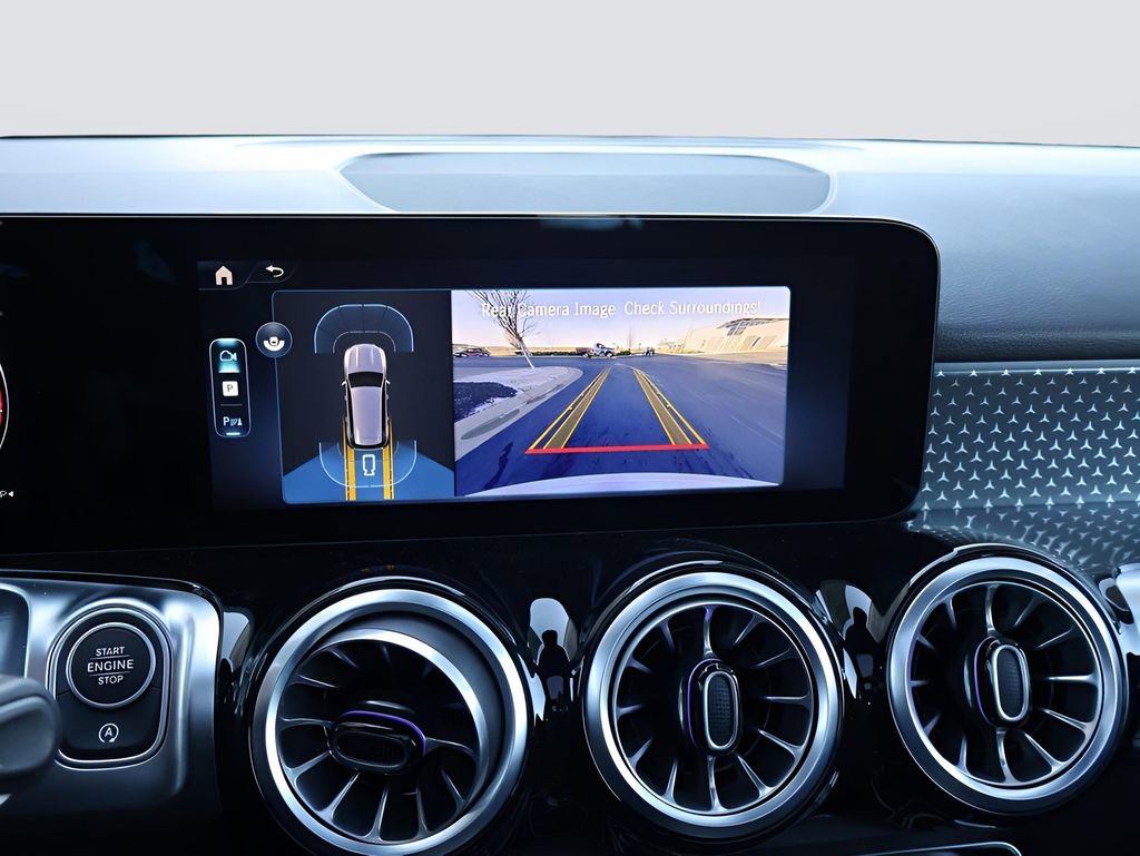 Certified 2025 Mercedes-Benz GLB 250 4MATIC image 25