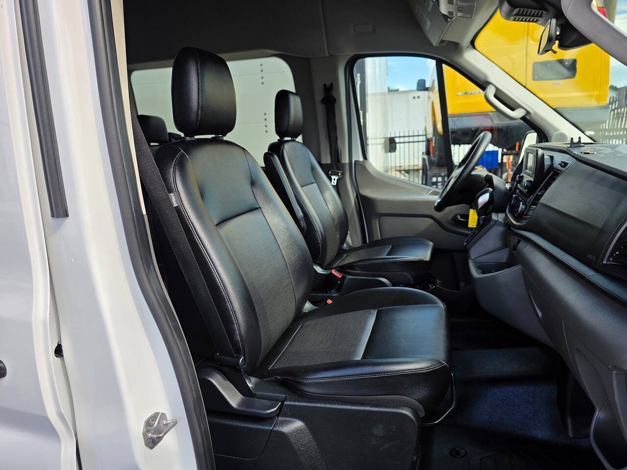 Used 2023 Ford Transit 350 XL RWD image 10