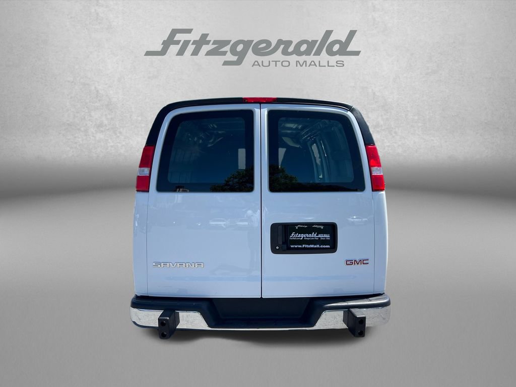 Used 2025 GMC Savana 2500 w/ Driver Convenience Package RWD image 6