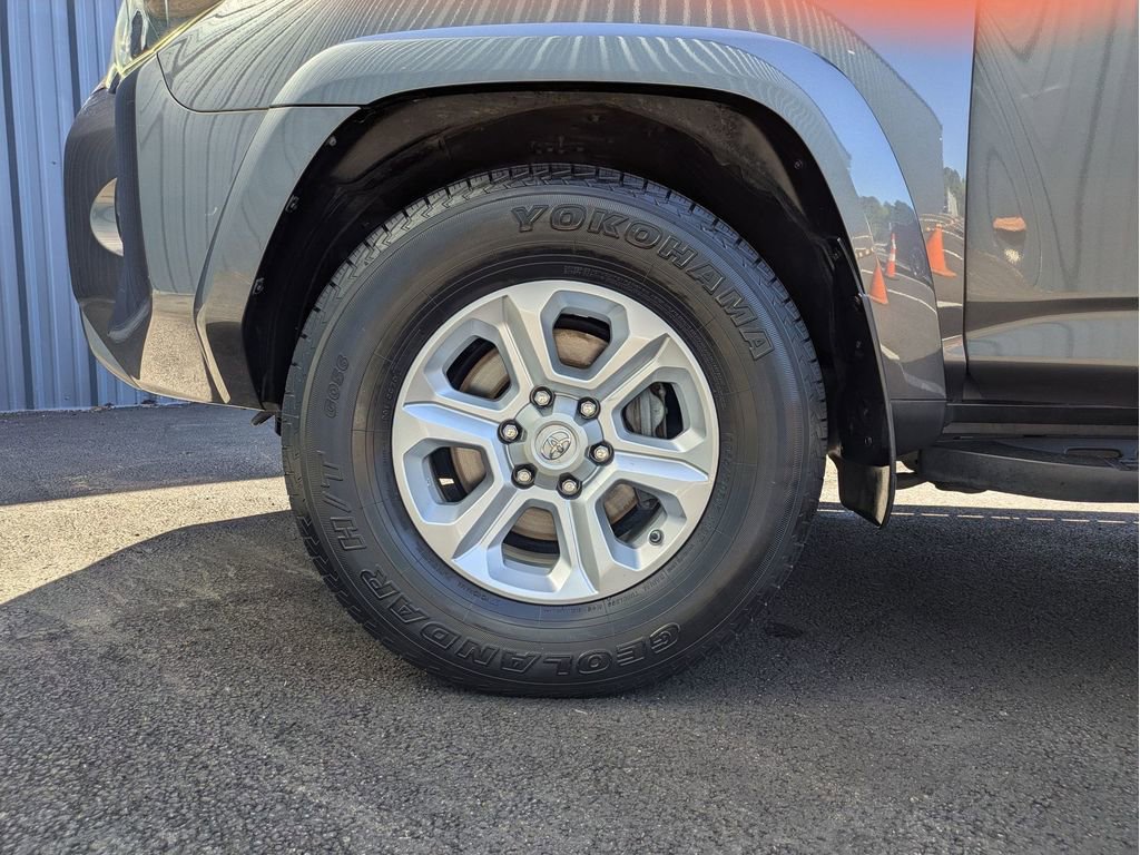 Used 2019 Toyota 4Runner SR5 Premium image 27