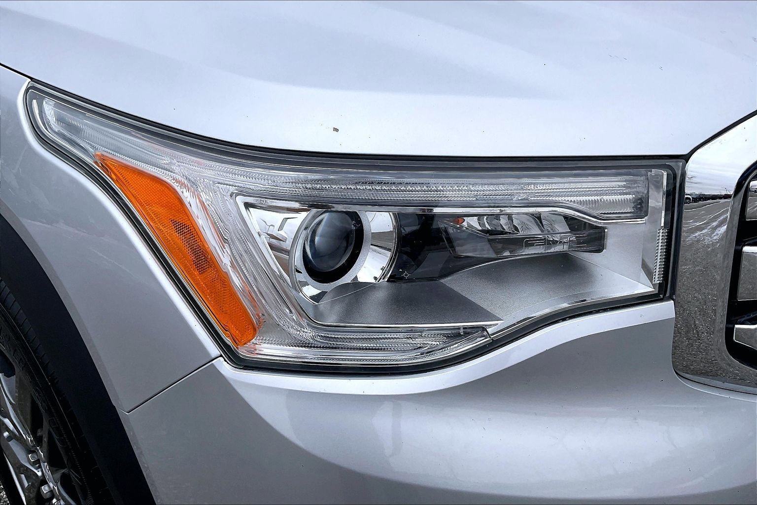 Used 2017 GMC Acadia SLT image 30