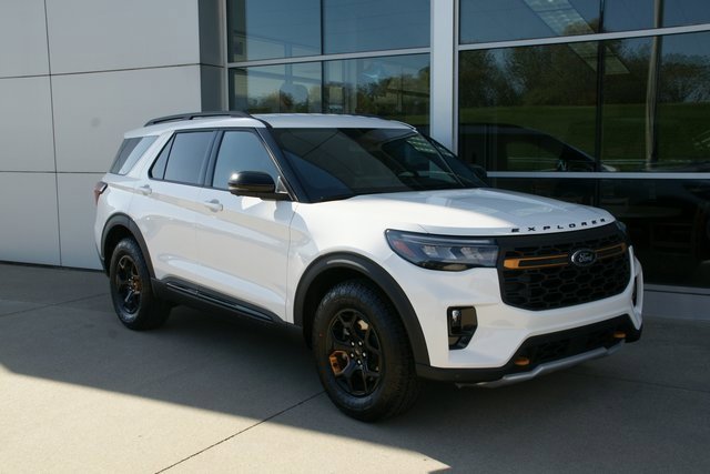 New 2026 Ford Explorer Tremor w/ Tremor Convenience Package image 2