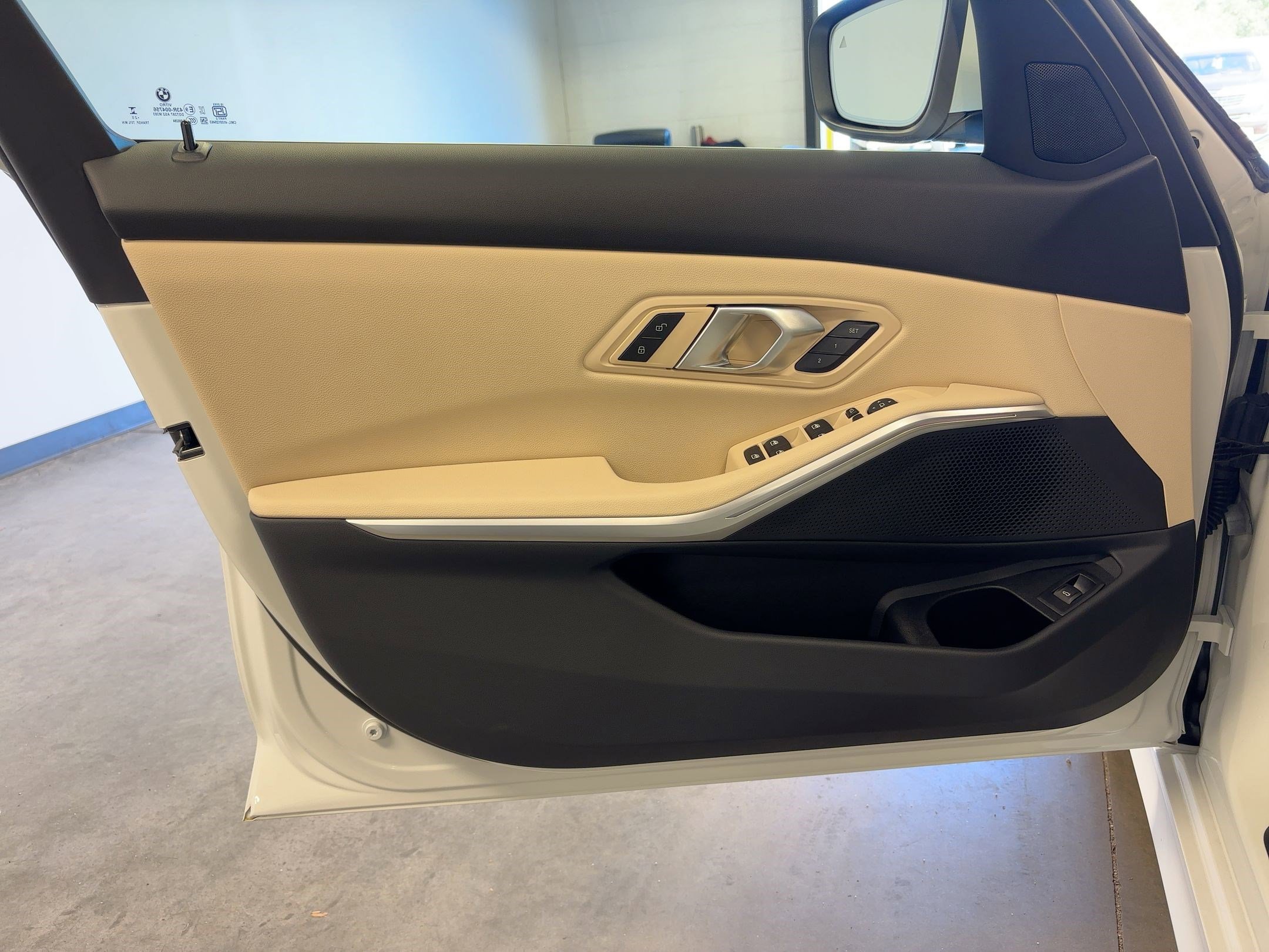 Used 2026 BMW 330i Sedan w/ Convenience Package image 12