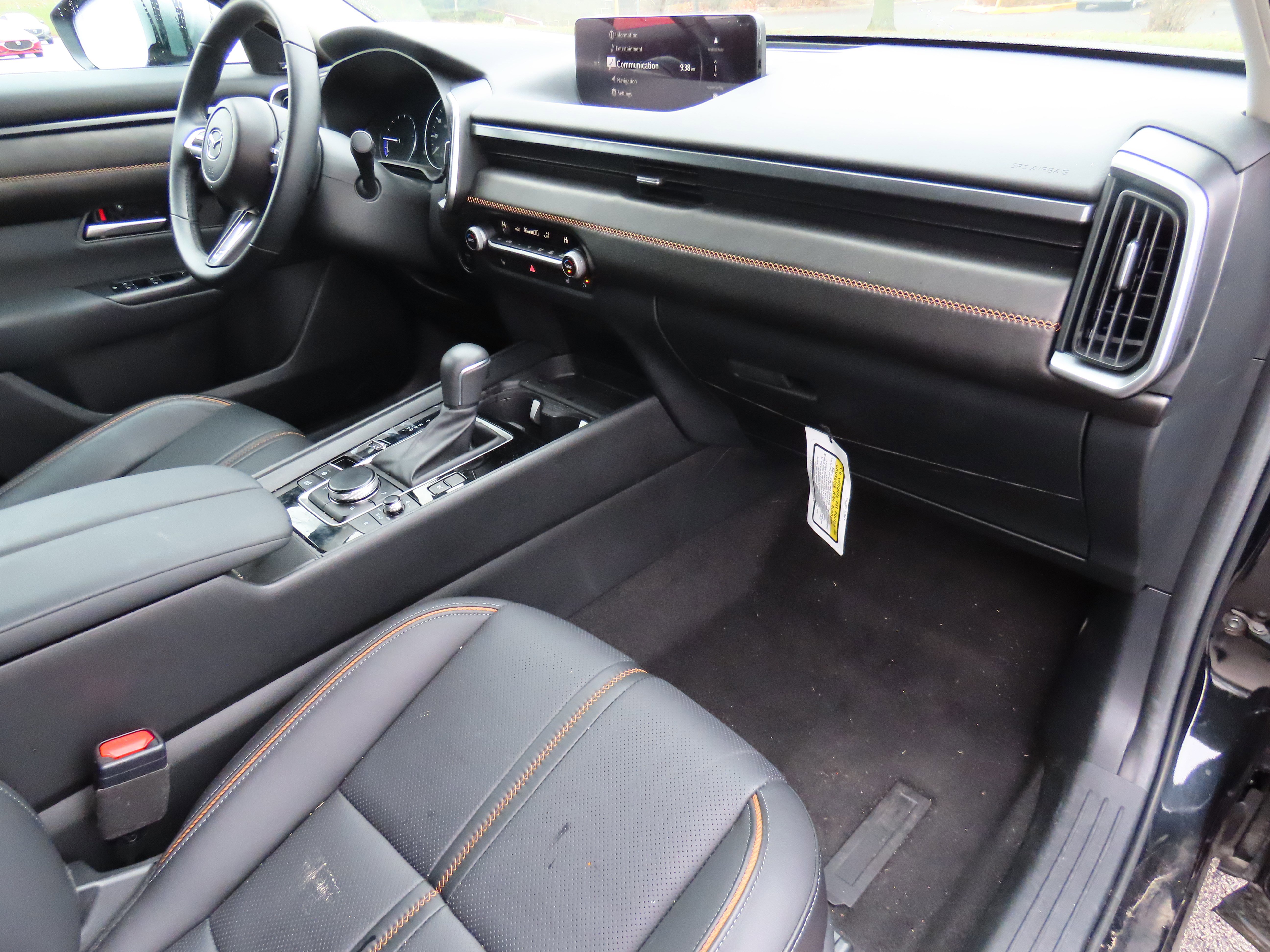 Used 2025 MAZDA CX-50 AWD 2.5 Hybrid w/ Premium Pkg image 11