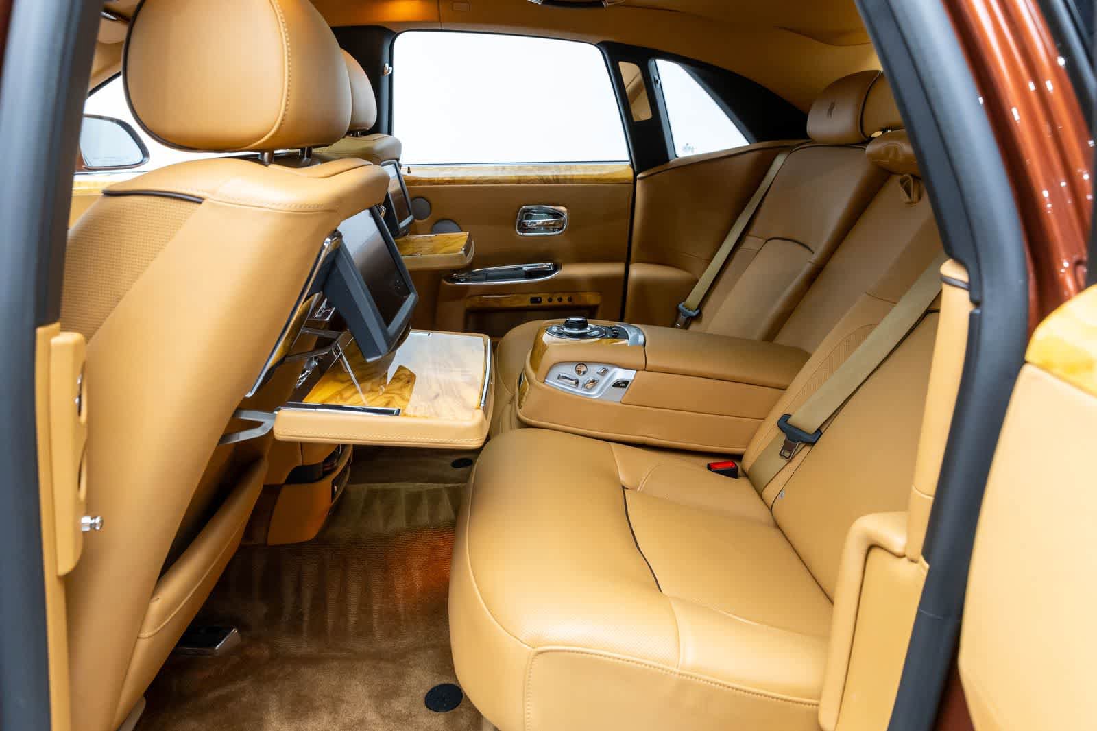 Used 2013 Rolls-Royce Ghost RWD image 69