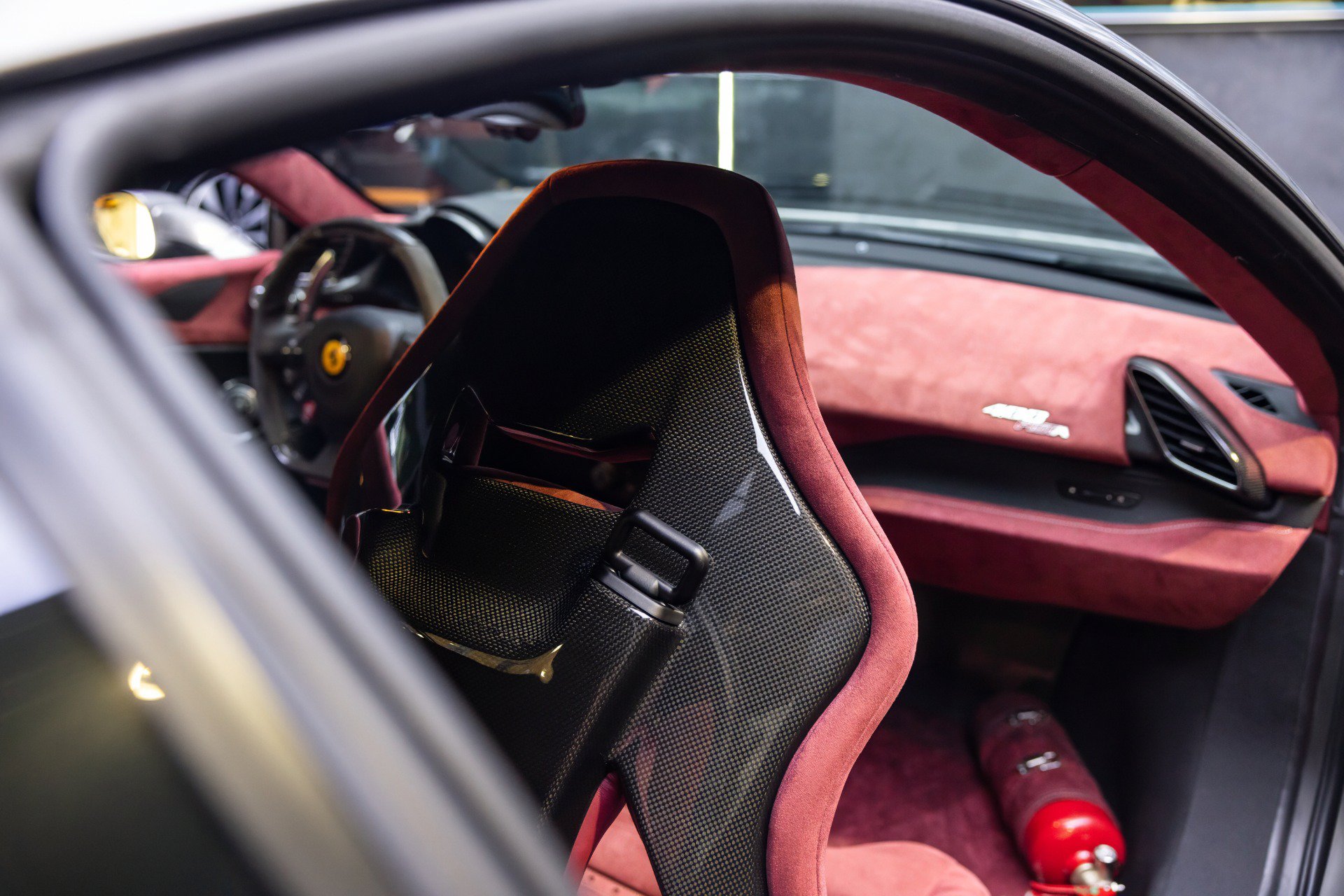 Used 2019 Ferrari 488 Pista Coupe RWD image 41