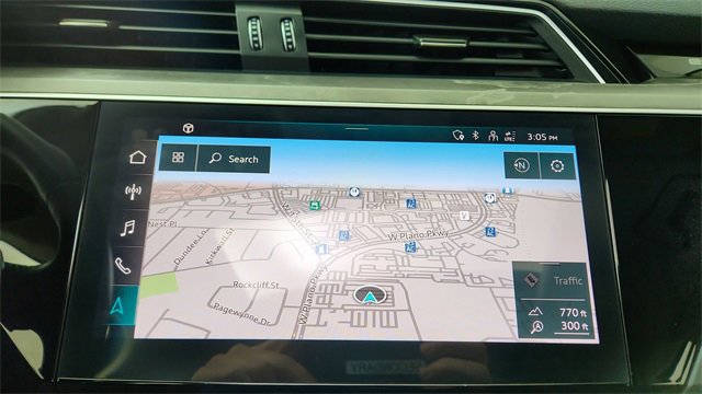 Used 2024 Audi Q8 e-tron Premium image 43