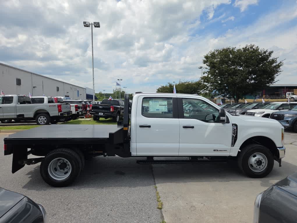 New 2026 Ford F350 XL AWD/4WD image 2