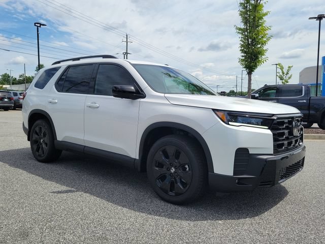 New 2026 Honda Pilot Black Edition image 3