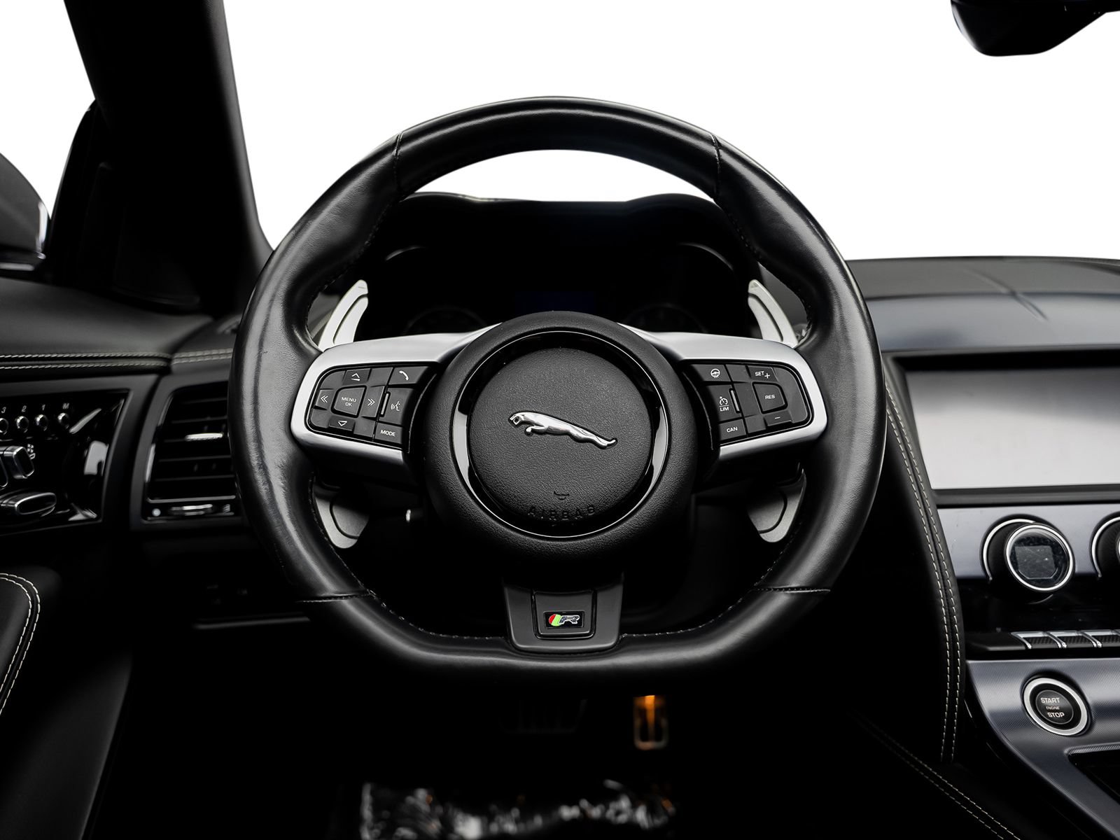 Used 2020 Jaguar F-TYPE R AWD/4WD image 35