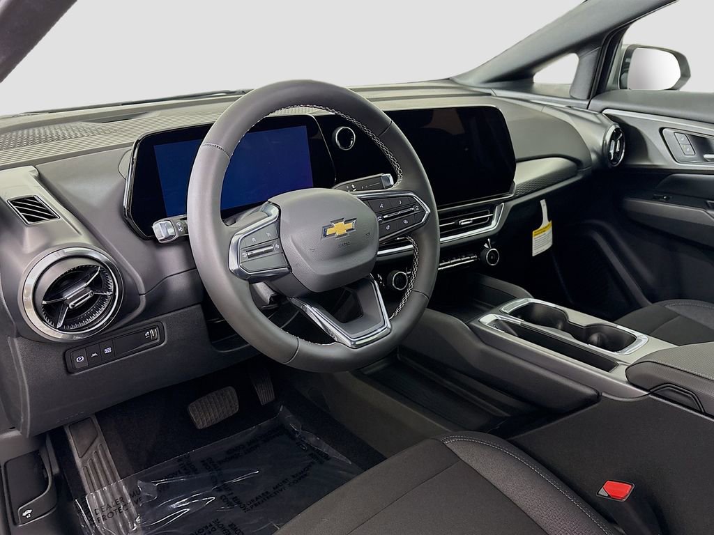 New 2026 Chevrolet Equinox EV LT w/ Comfort Package image 9