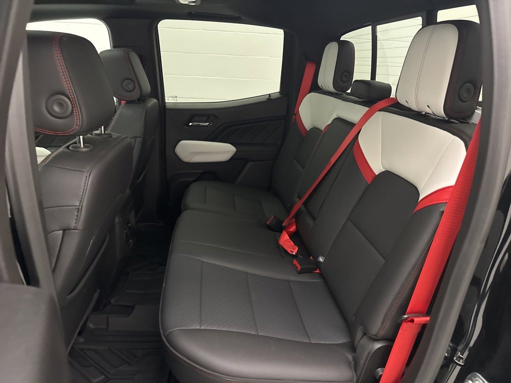 New 2025 GMC Canyon AT4 w/ AT4X Package image 50