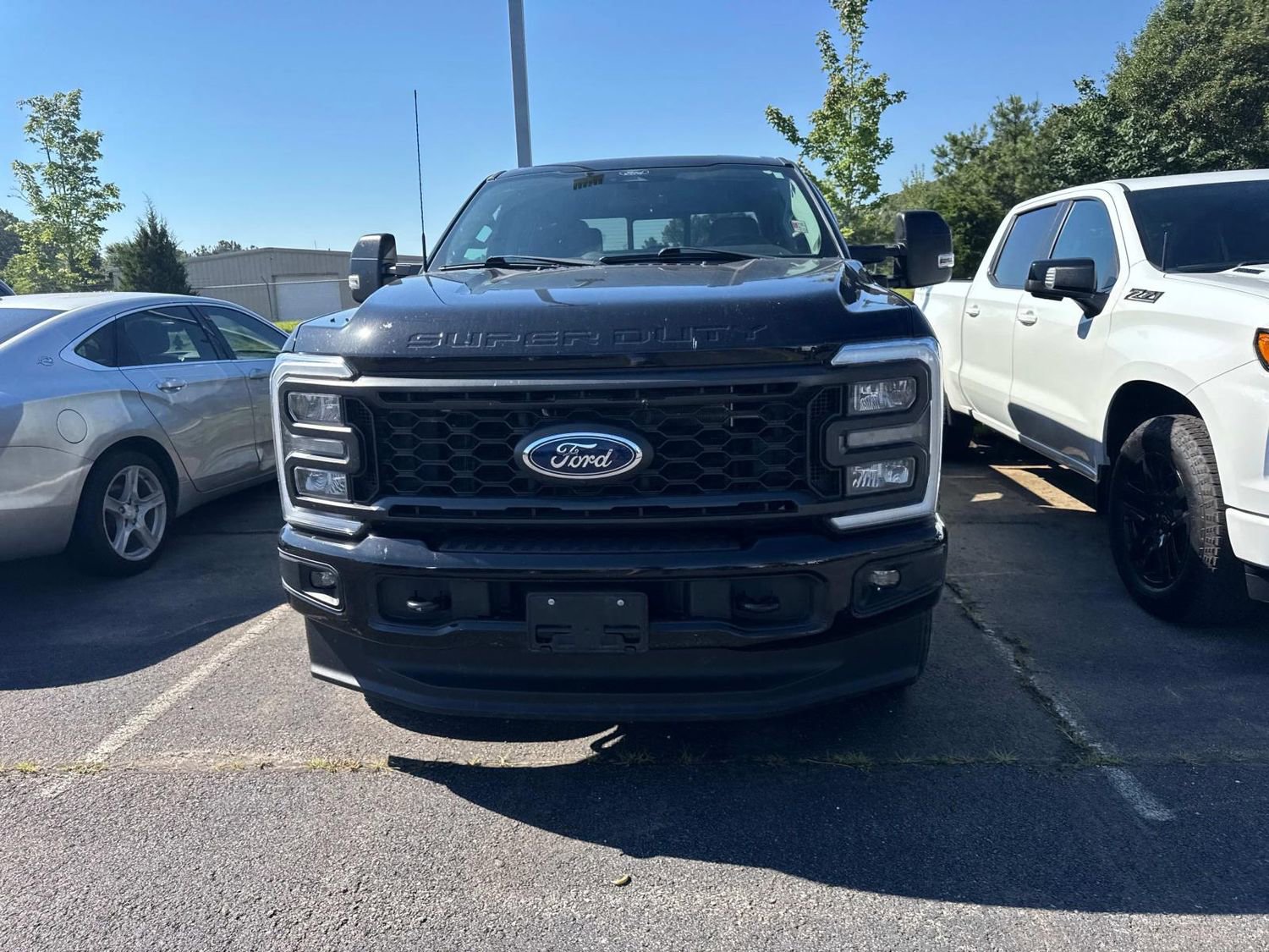 Used 2024 Ford F250 XL w/ STX Appearance Package AWD/4WD image 11
