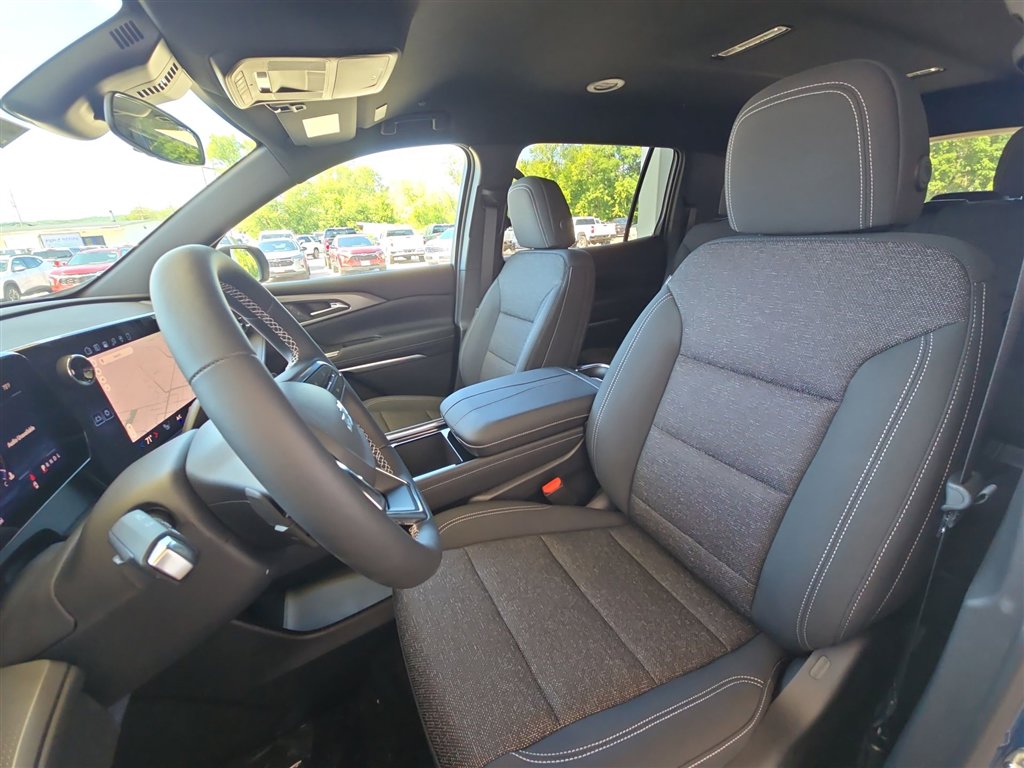 New 2026 Chevrolet Traverse LT w/ Midnight/Sport Edition image 19