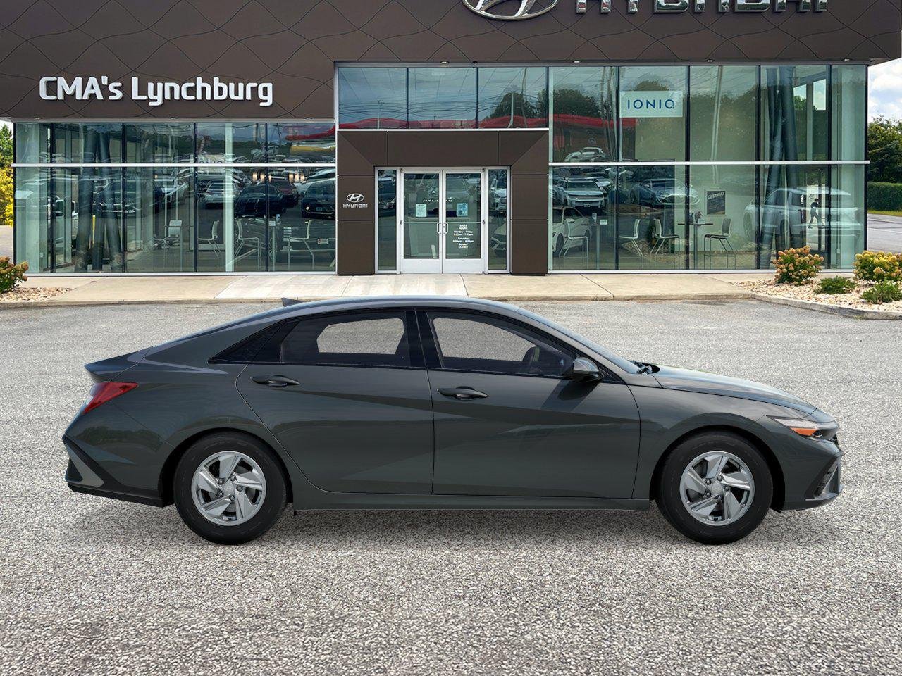 New 2026 Hyundai Elantra SE FWD image 7