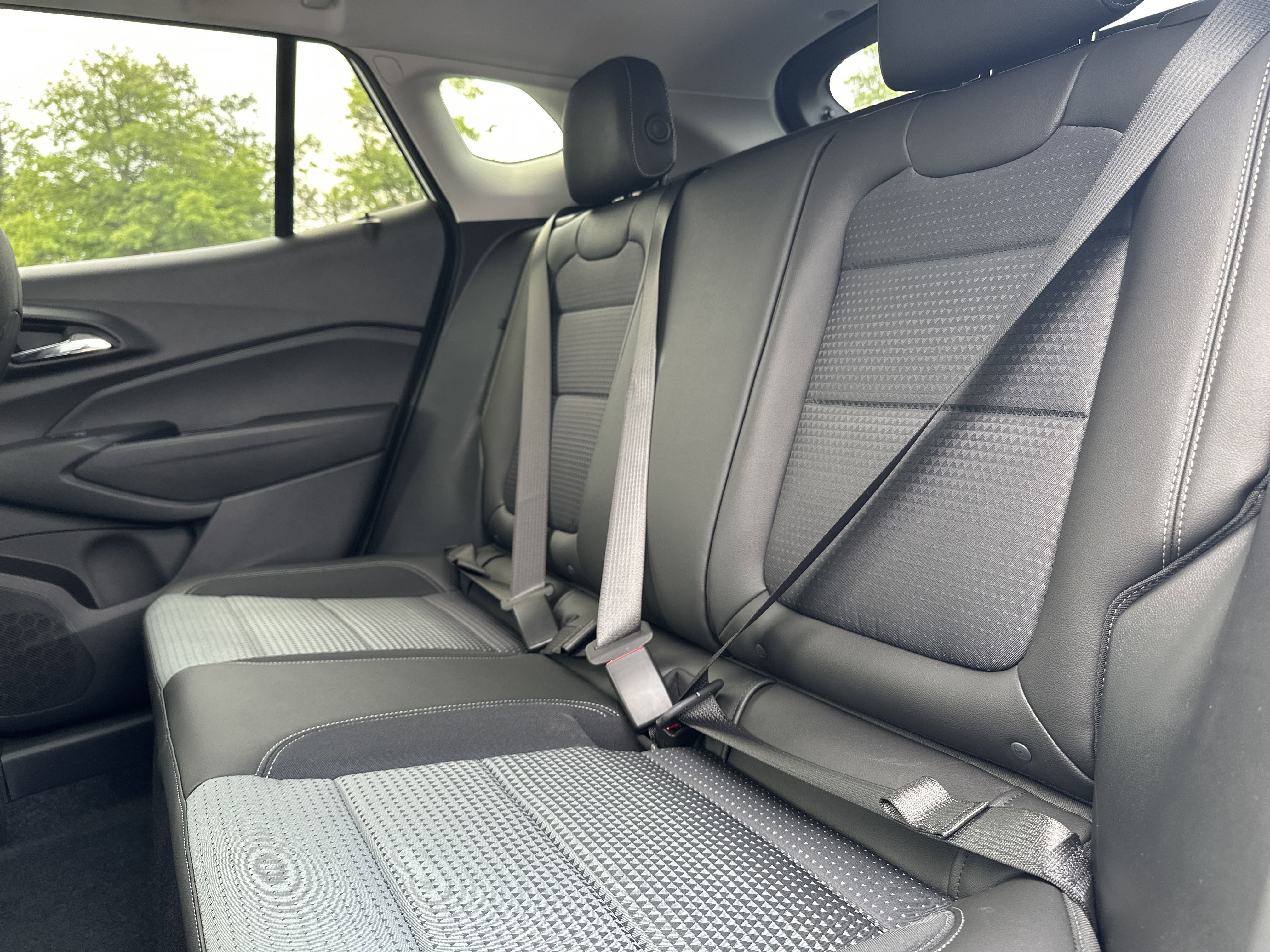 New 2025 Chevrolet Trax LT w/ Driver Confidence Package image 29