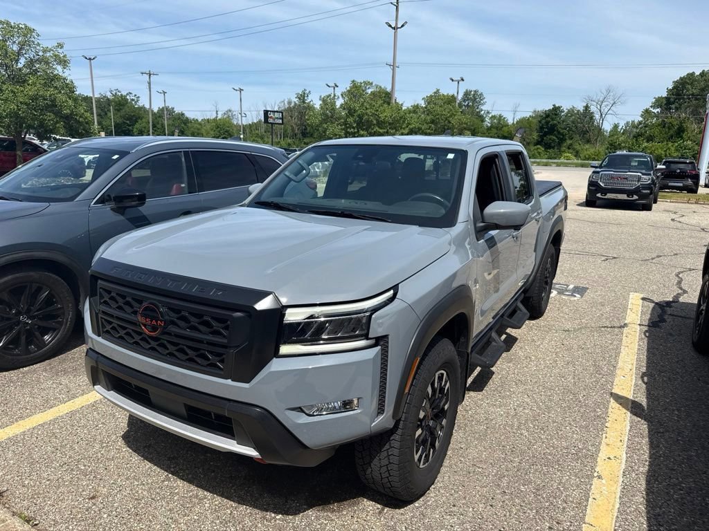 Used 2024 Nissan Frontier PRO-4X w/ Pro Convenience Package