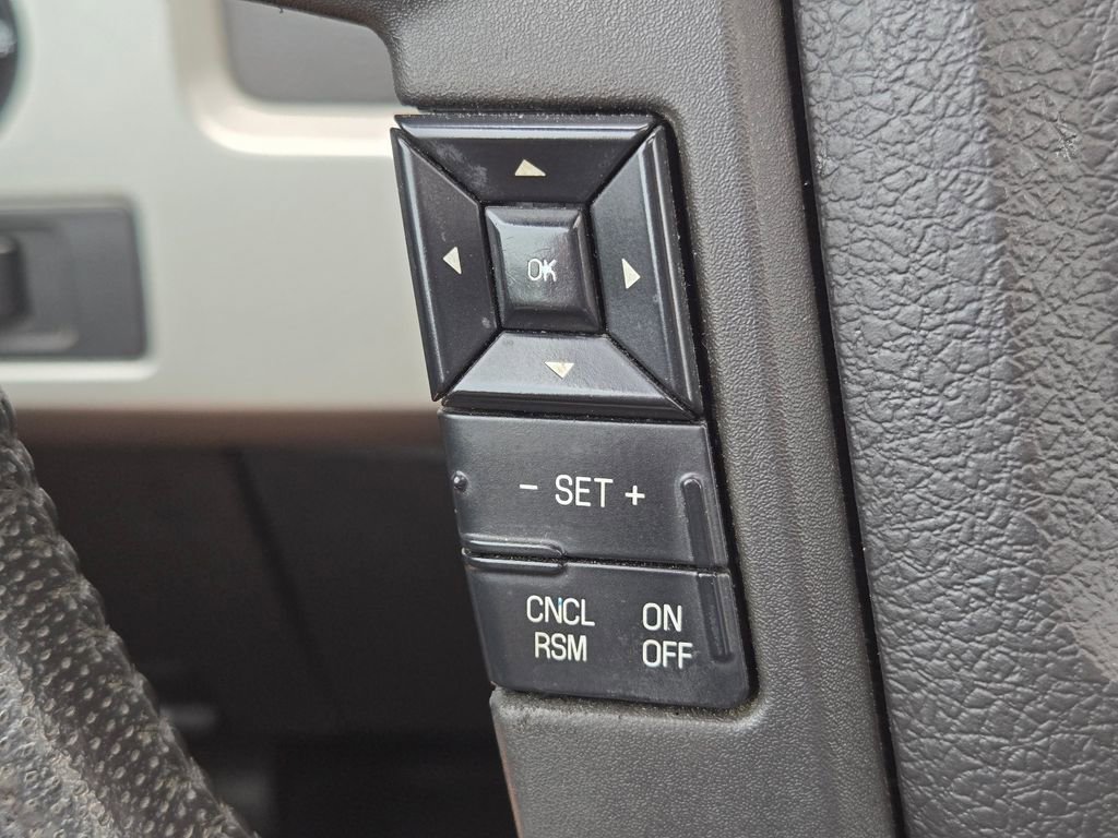 Used 2013 Ford F150 Raptor w/ Luxury Equipment Group AWD/4WD image 16