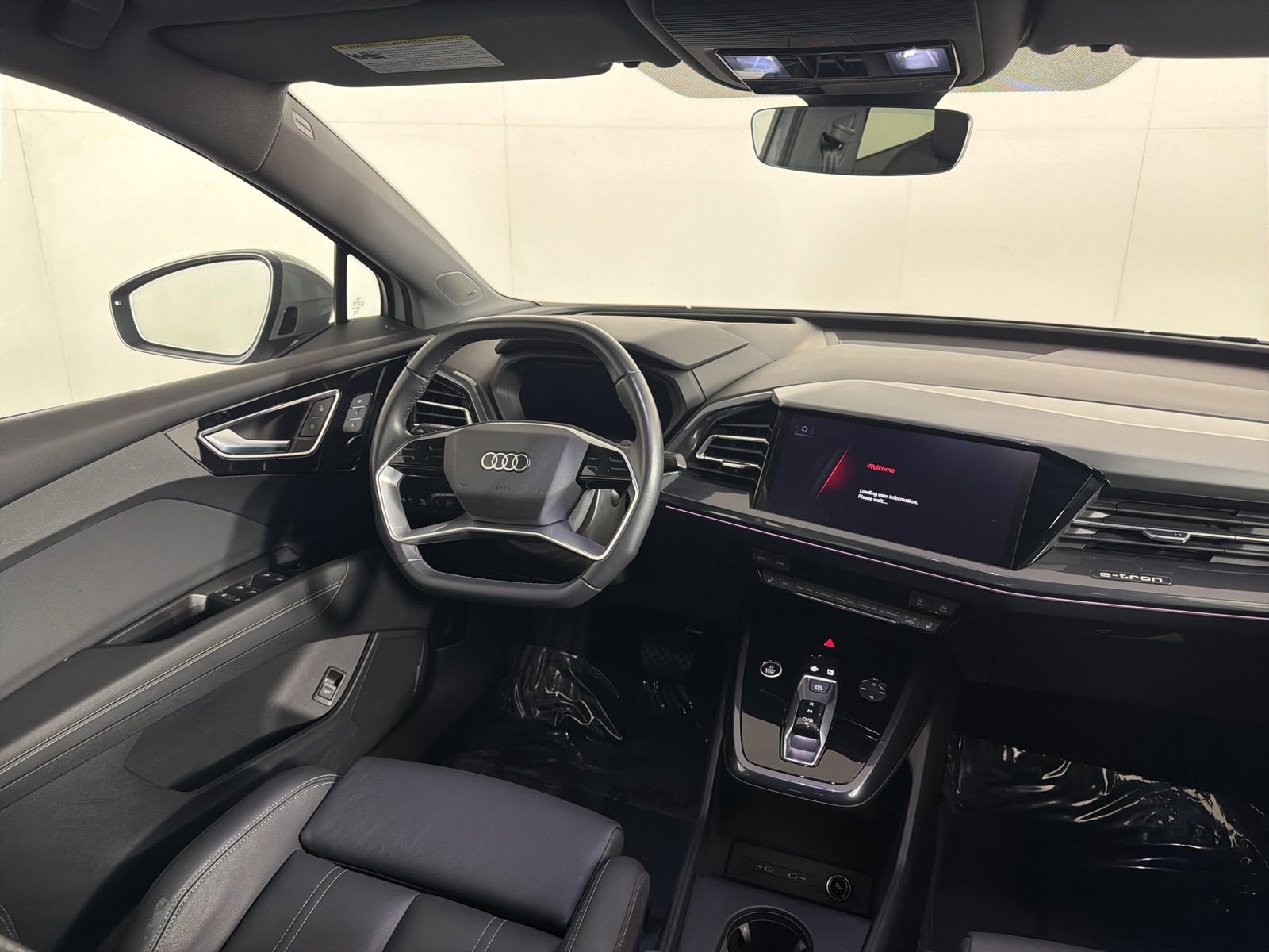 Used 2023 Audi Q4 e-tron Prestige w/ Black Optic Package image 15