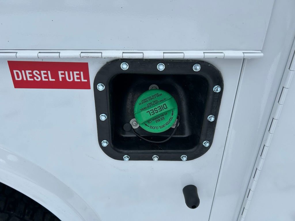 New 2026 Ford F550 4x4 Supercab Super Duty image 37