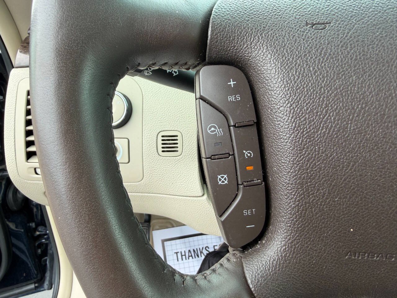 Used 2009 Cadillac DTS w/ Trunk Convenience Package FWD image 18