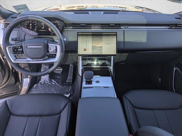 New 2026 Land Rover Range Rover Long Wheelbase SE AWD/4WD image 15
