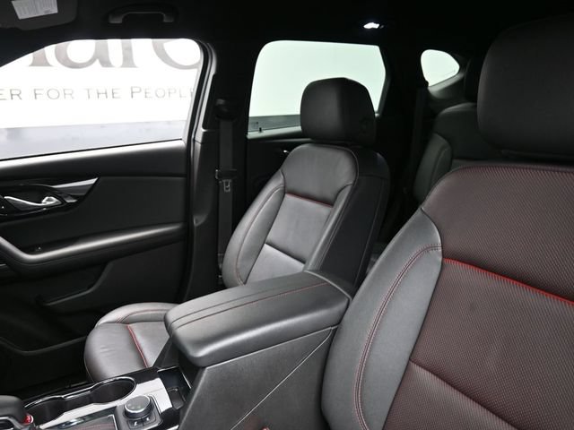 Used 2024 Chevrolet Blazer RS w/ Enhanced Convenience Package FWD image 16