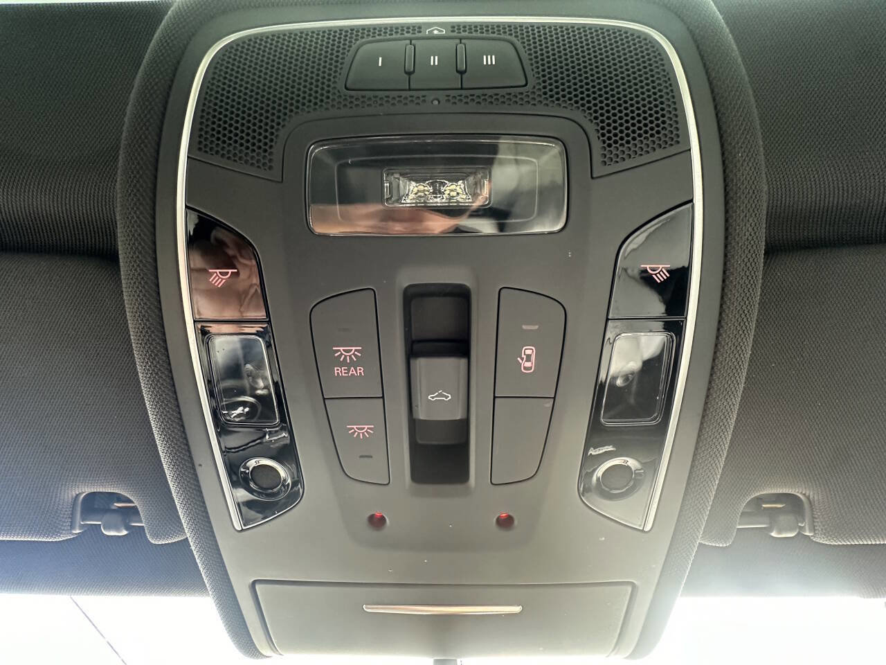 Used 2018 Audi S6 Premium Plus w/ S Sport Package image 25