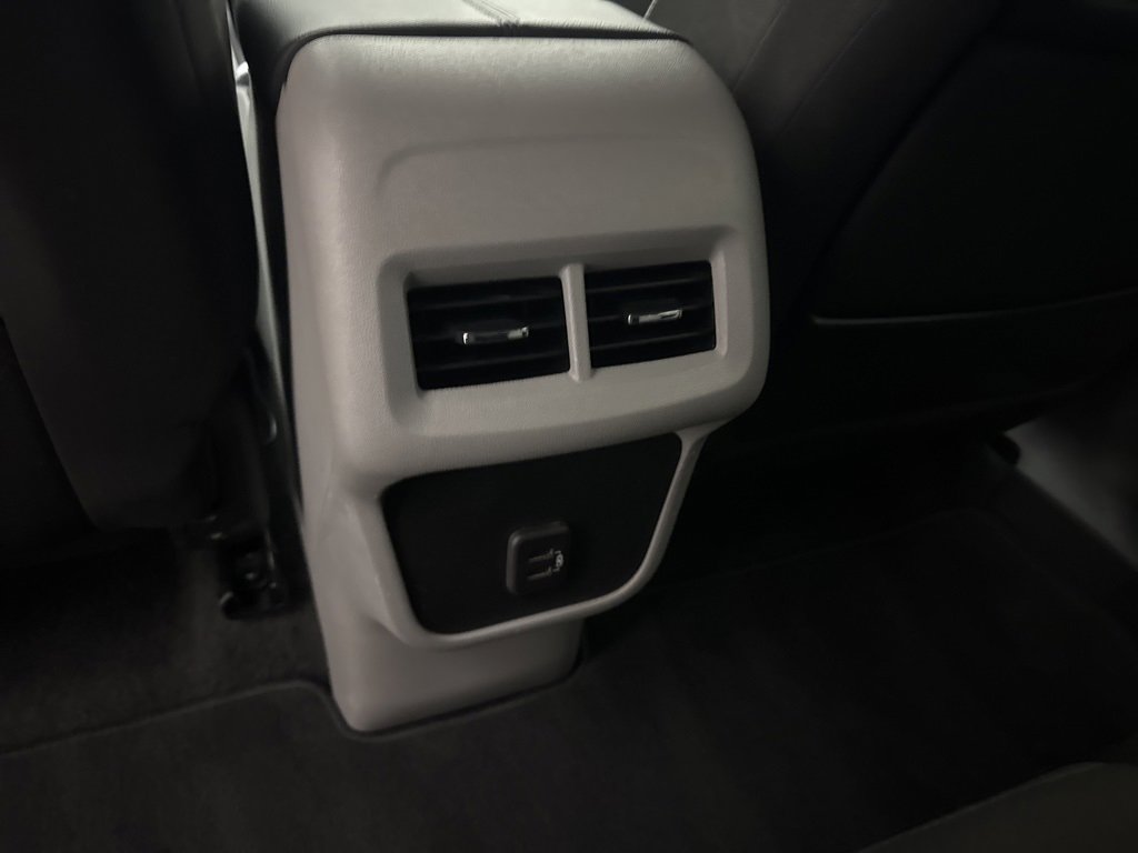 Used 2023 GMC Terrain SLE w/ Driver Convenience Package image 37