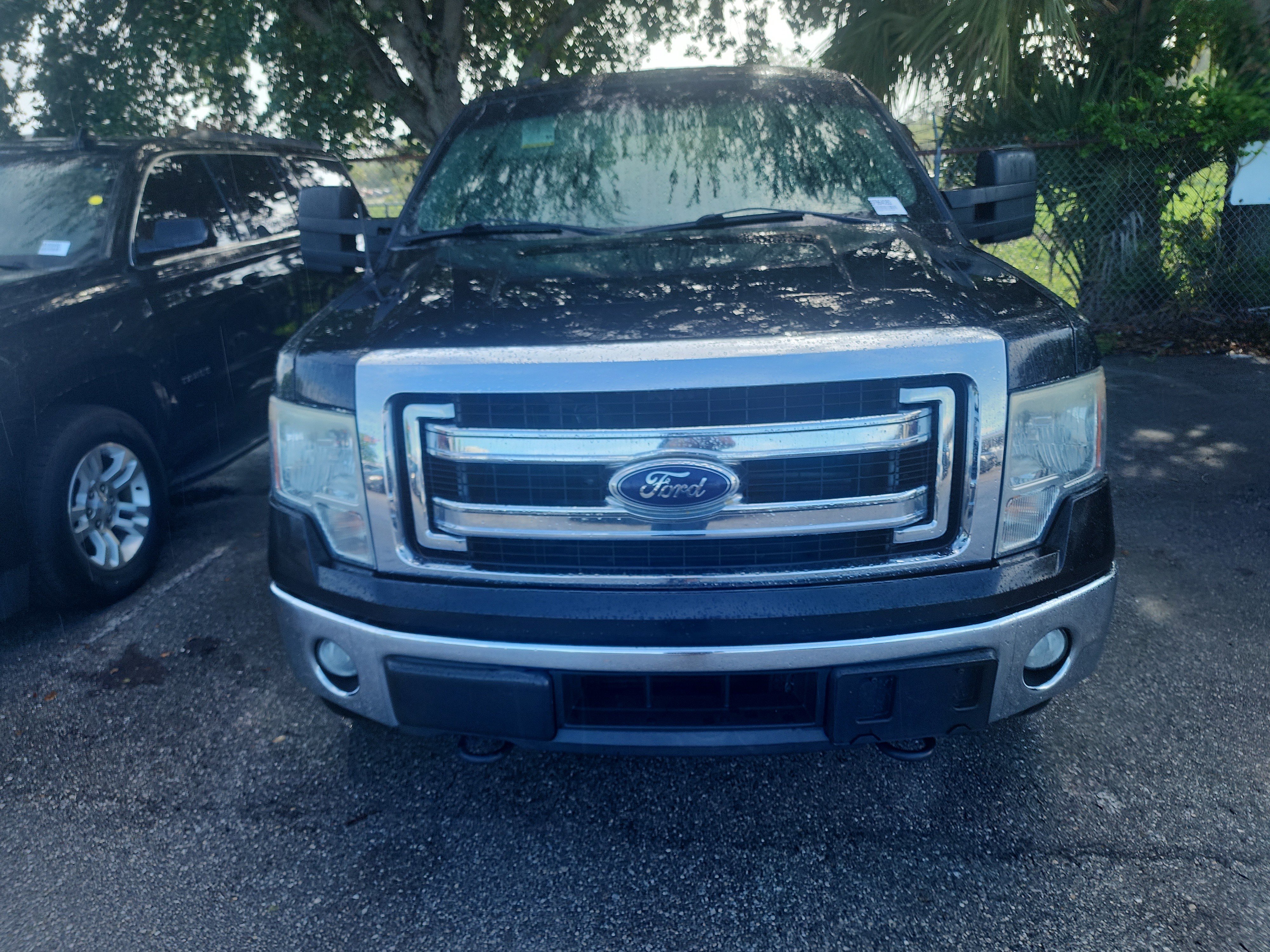Used 2014 Ford F150 XLT w/ Trailer Tow Package AWD/4WD image 2