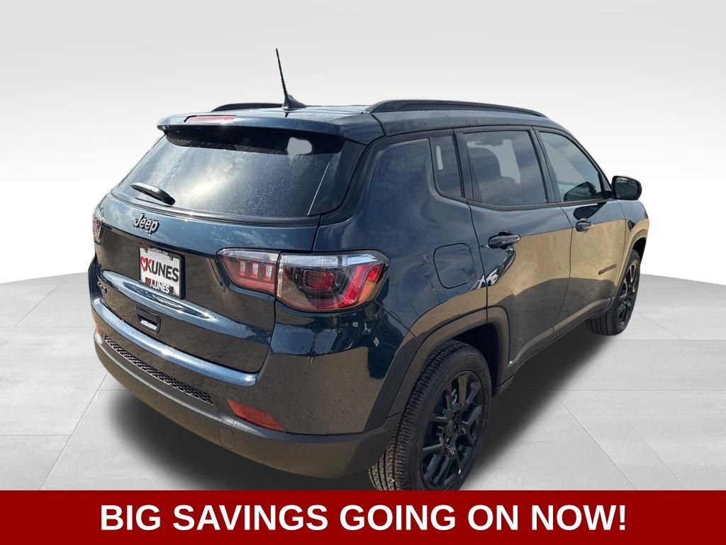 New 2026 Jeep Compass Latitude image 3