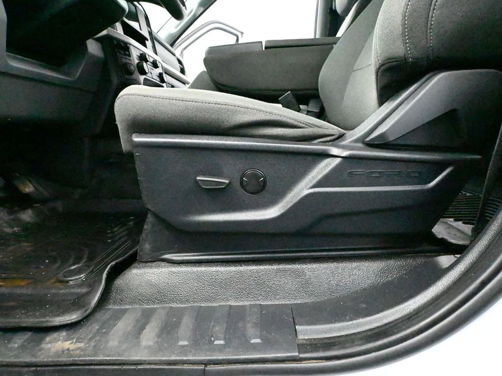 Used 2023 Ford F350 XLT w/ FX4 Off-Road Package image 21