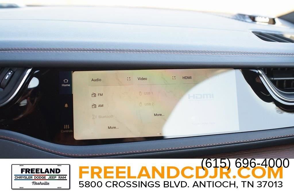 New 2024 Jeep Grand Cherokee Summit w/ Advanced Protech Group IV AWD/4WD image 20