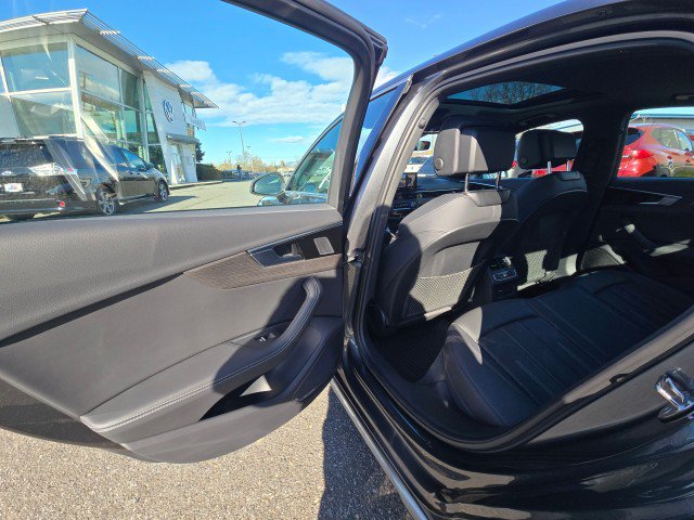 Used 2023 Audi A4 2.0T Premium Plus w/ Premium Plus Package AWD/4WD image 19