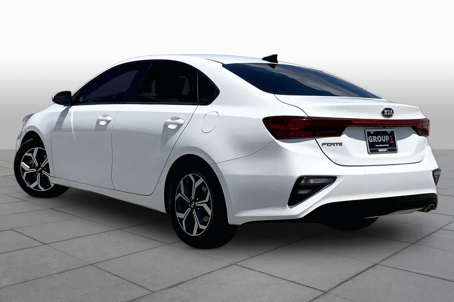Used 2021 Kia Forte LXS FWD image 12