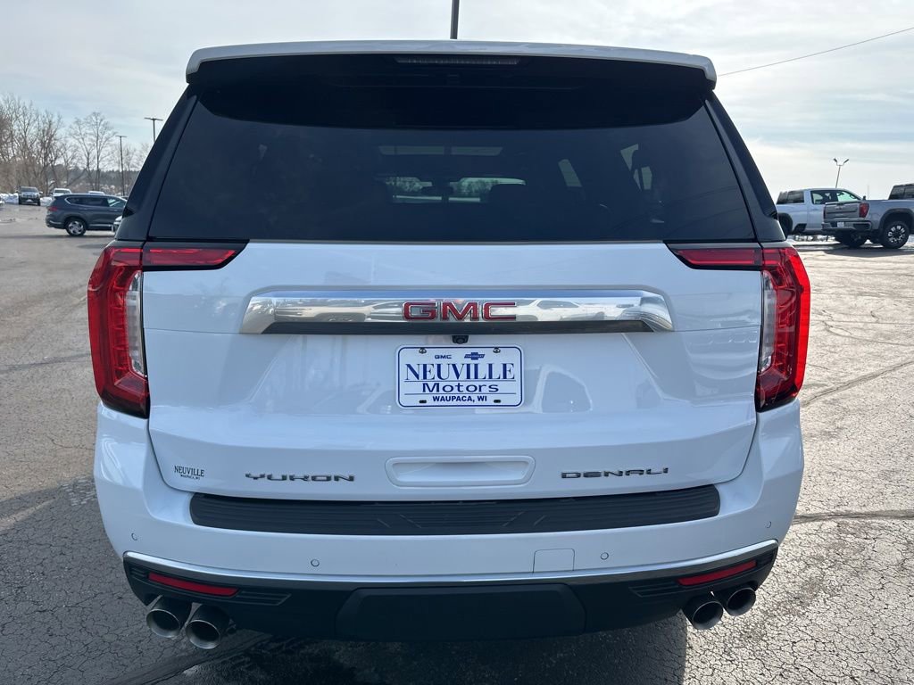 Certified 2022 GMC Yukon XL Denali image 4