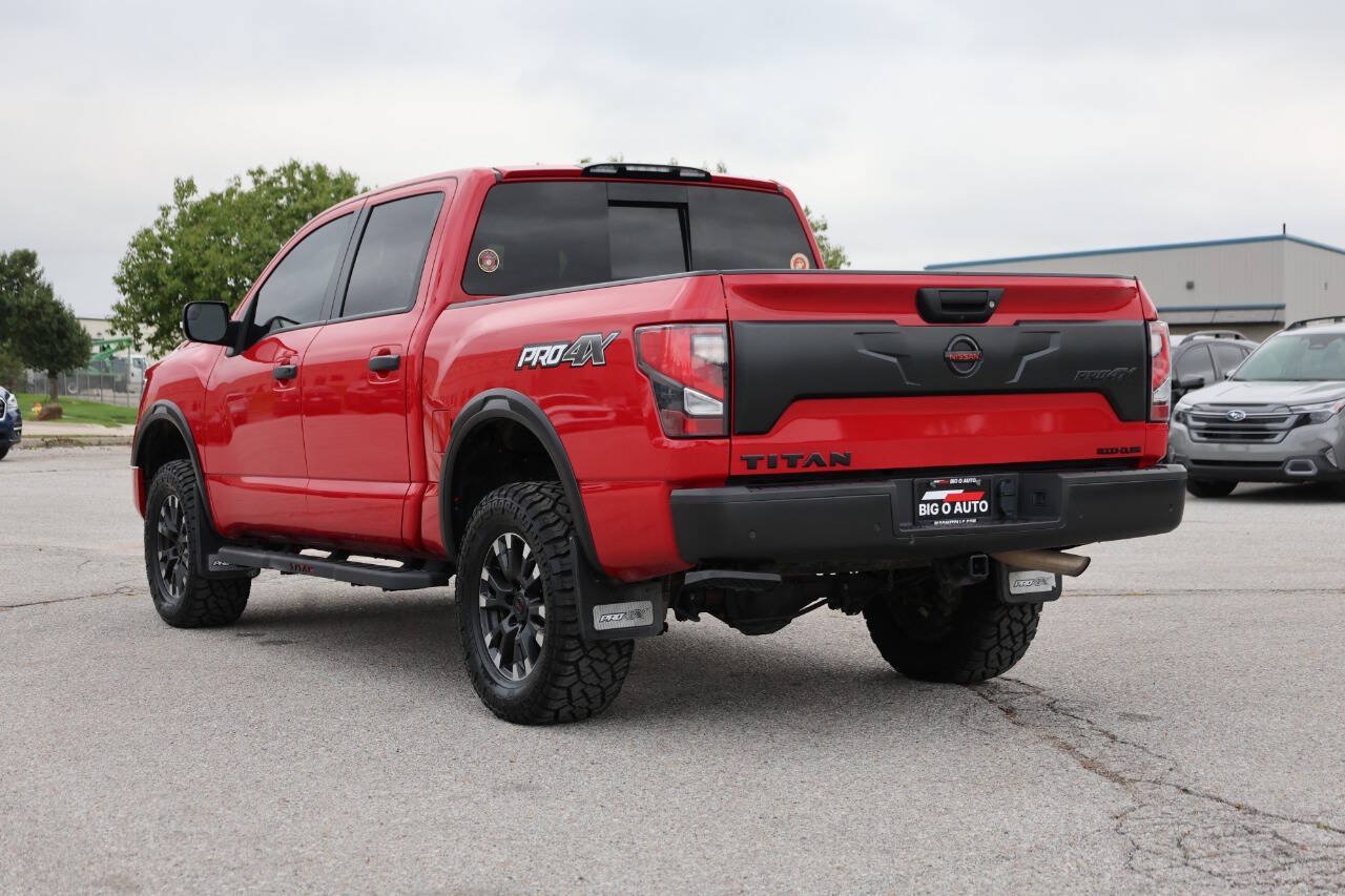 Used 2021 Nissan Titan PRO-4X w/ Pro-4x Convenience Package AWD/4WD image 11